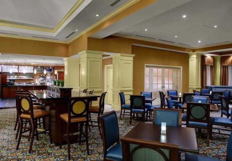 Courtyard Chapel Hill Hotel Exterior foto